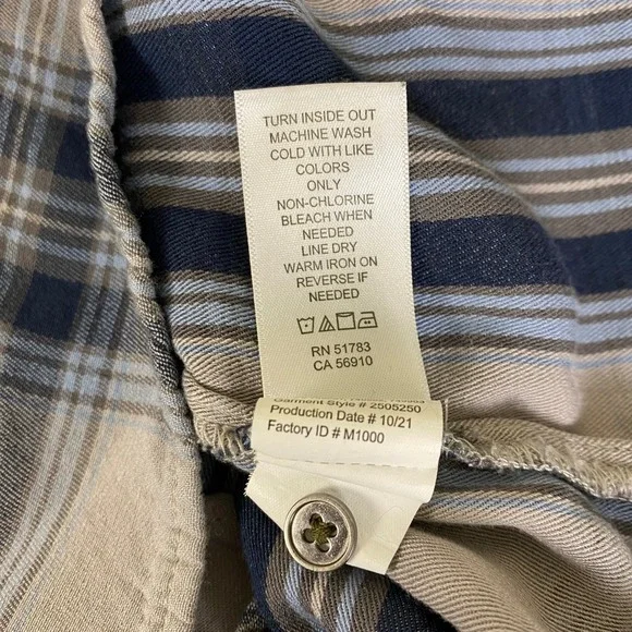 Maurices Plaid Flannel Shirt Women's Large Blue Gray Long Sleeve Button‎ Down - Picture 5 of 11